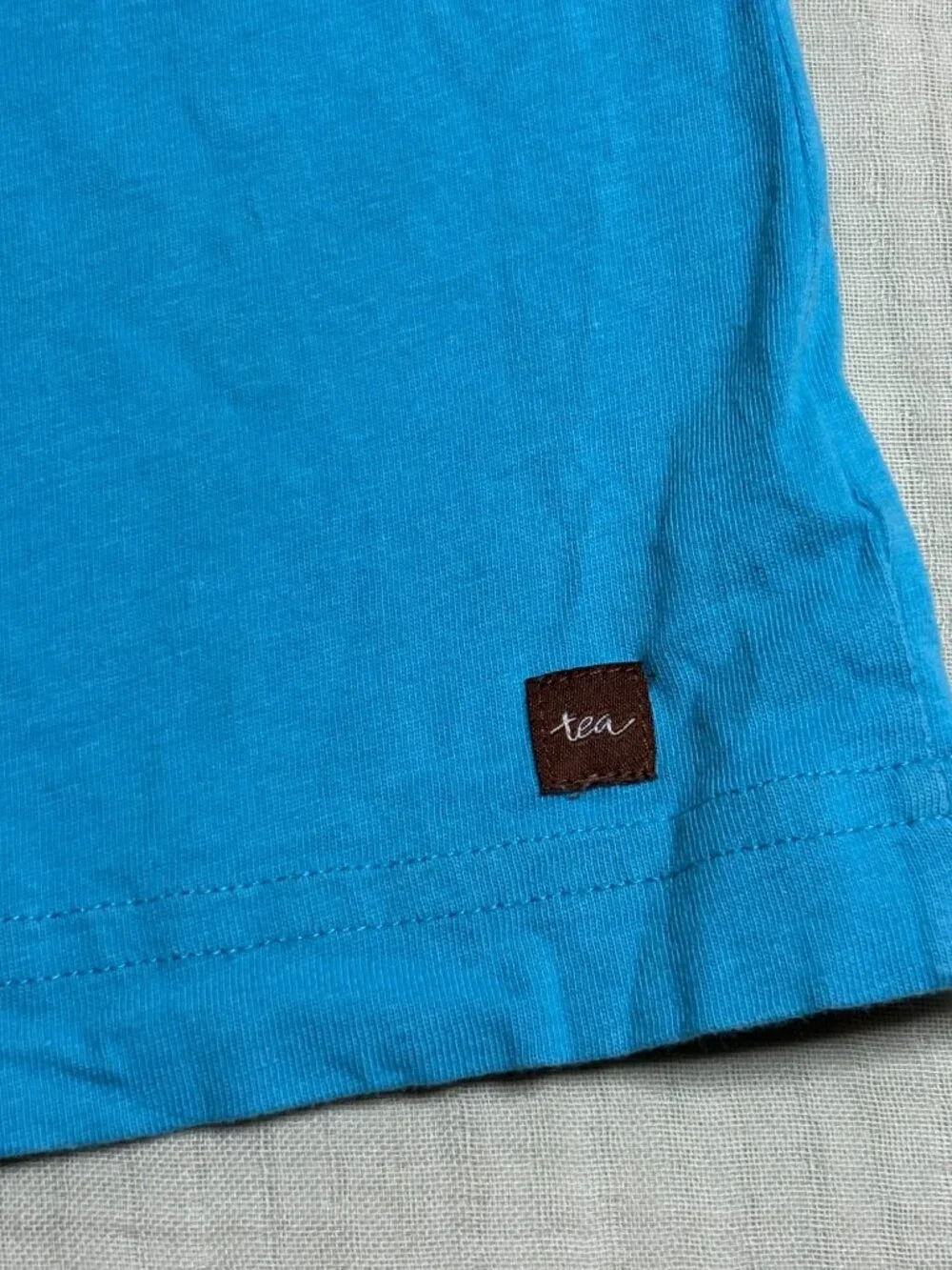 Blue Sleeveless Boys Shirt By Tea Collection With Surfboard & Bike Graphic Sz 8 - Picture 6 of 6